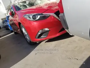 Mazda Axela 2015 Red
