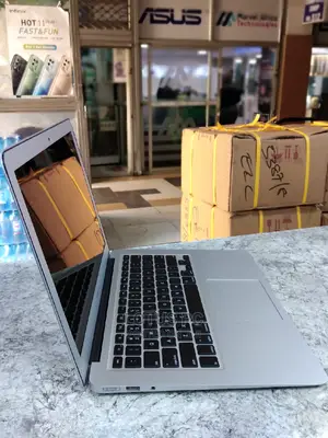 Laptop Apple MacBook Air 2015 8GB Intel Core I5 SSD 256GB