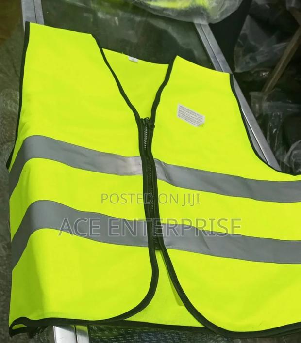 Brand New Safety Reflector - main view