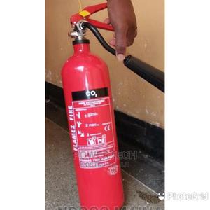 9kg Co2 Fire Extinguisher - thumbnail 2