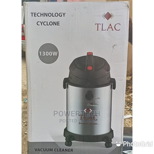 Vaccum Cleaner - main view