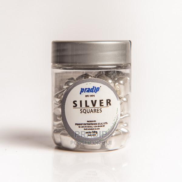 Silver Square Shape Cake Decorators 100GRMS - main view