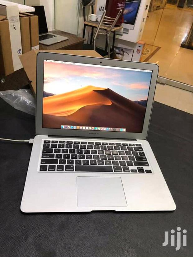 Laptop Apple MacBook Air 13.3" 256GB SSD 8GB RAM - thumbnail 4