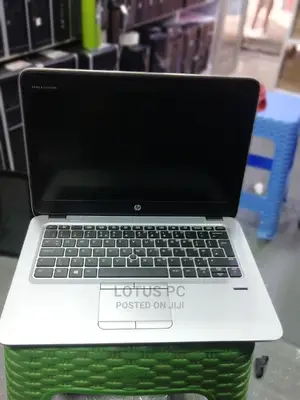Laptop HP EliteBook 820 4GB Intel Core I5 HDD 500GB