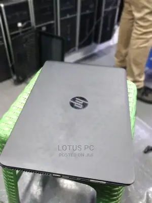 Laptop HP EliteBook 840 4GB Intel Core i7 HDD 500GB