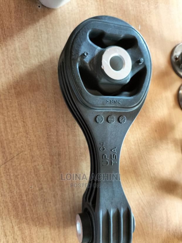 Honda Vezel,Fit GK Rear Engine Mount - main view
