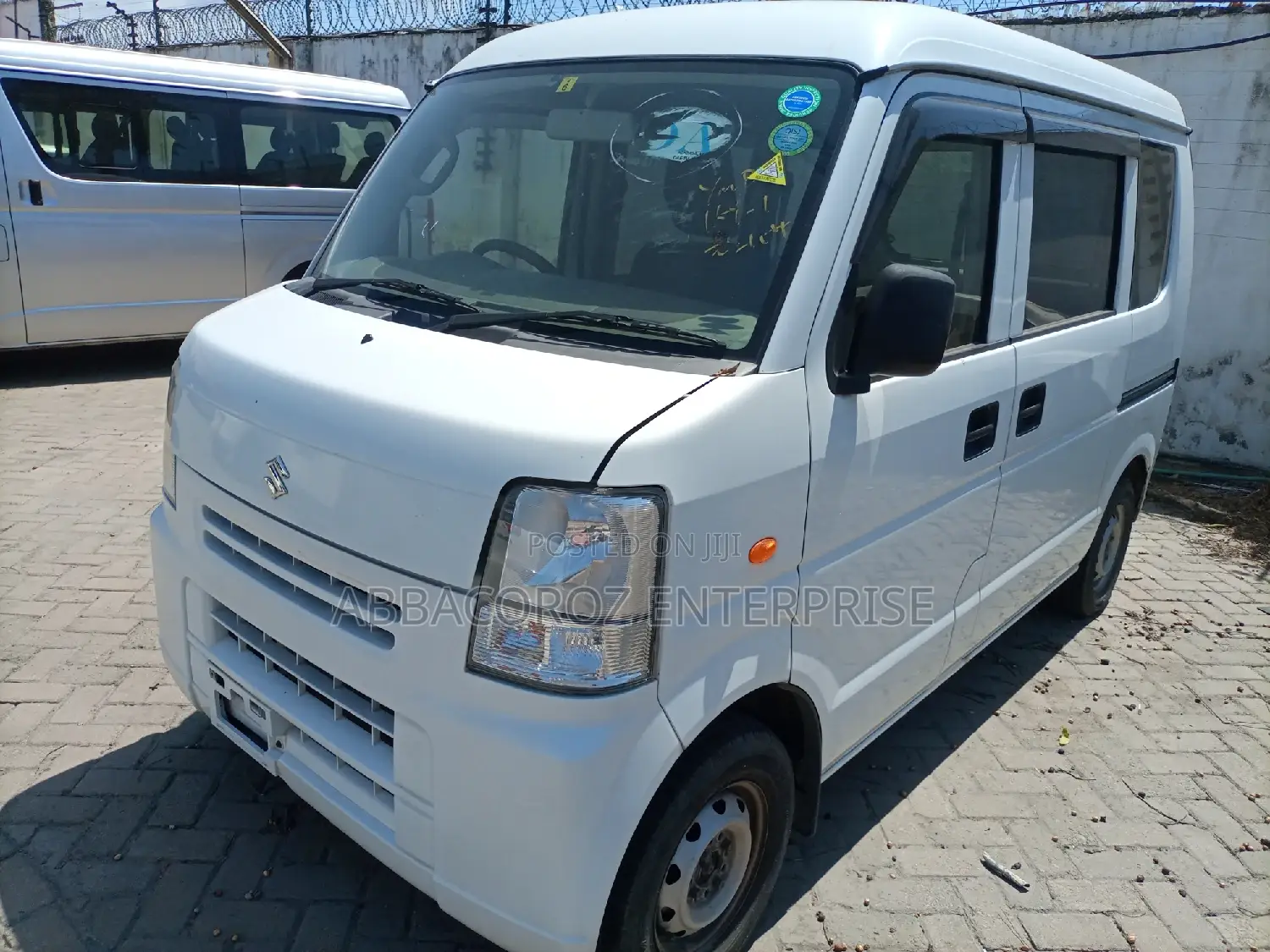 Suzuki Every Wagon 2015 White