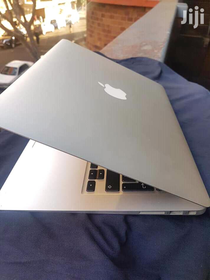 Laptop Apple MacBook Air 8GB Intel Core I5 SSD 256GB
