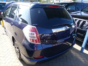 Honda Fit Shuttle 2015 Purple