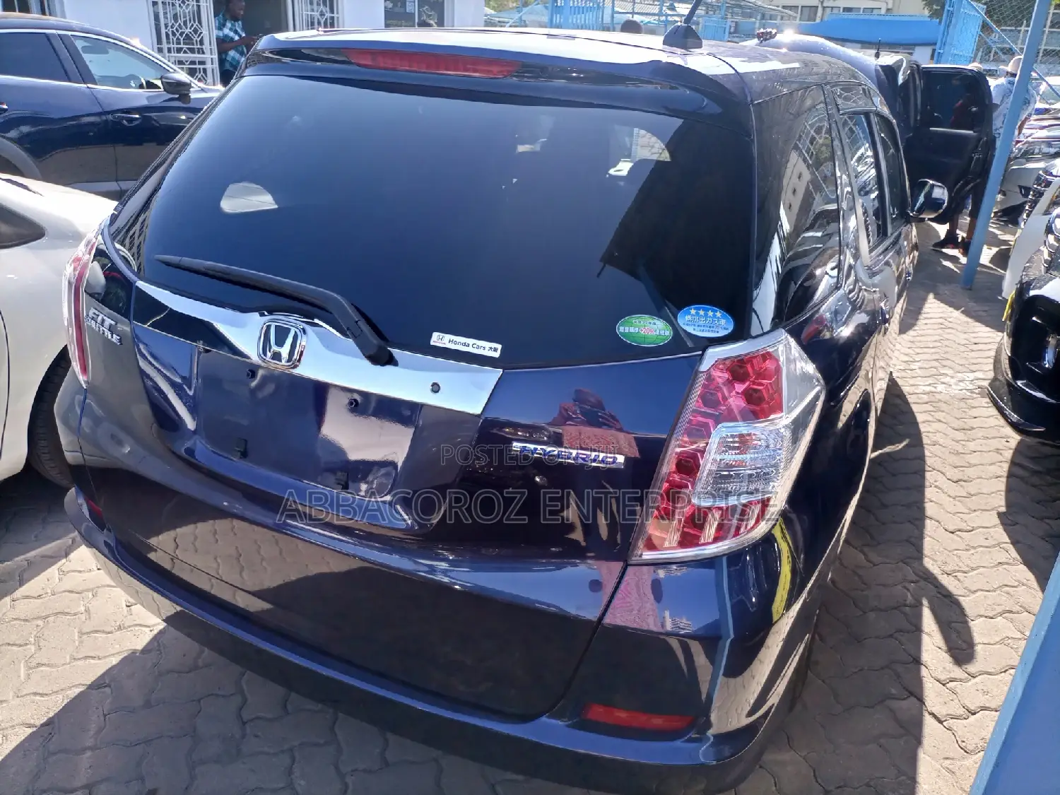 Honda Fit Shuttle 2015 Purple