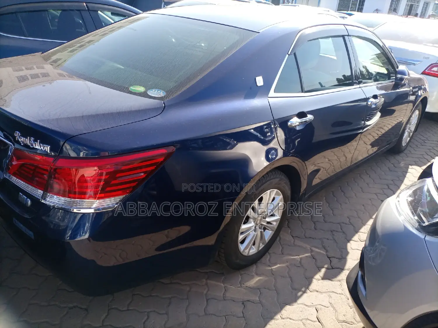 Toyota Crown 2015 Blue