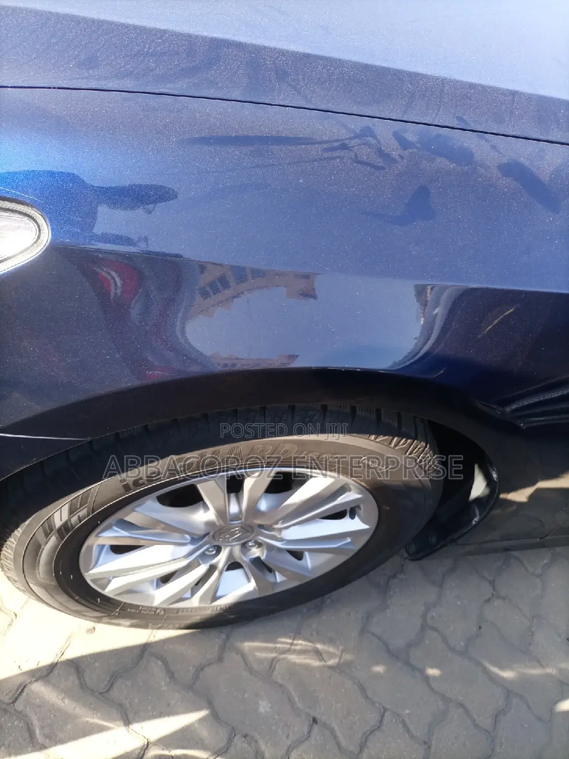 Toyota Crown 2015 Blue