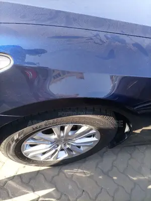Toyota Crown 2015 Blue