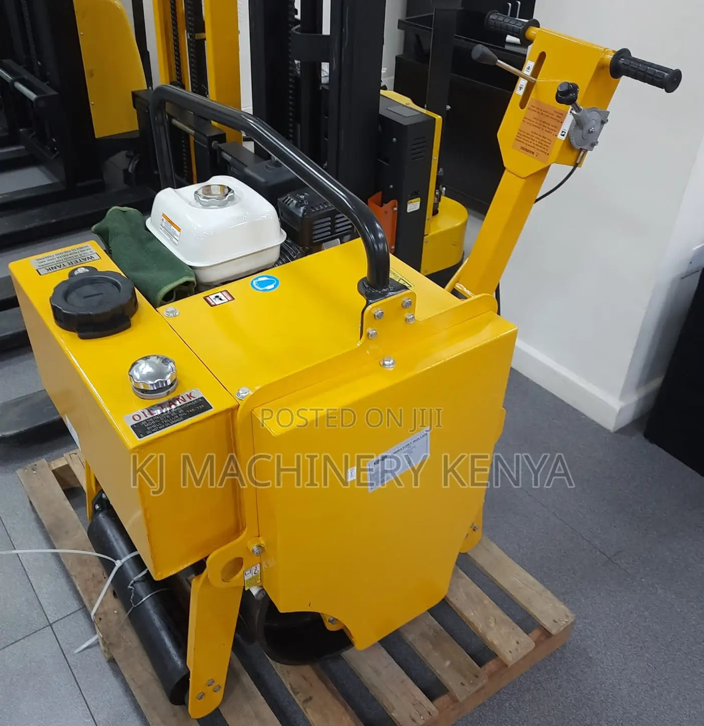Honda Engine Pedestal Single Drum Roller