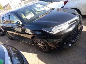 Toyota Corolla Fielder 2015 Black