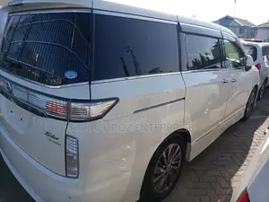 Nissan Elgrand 2015 White
