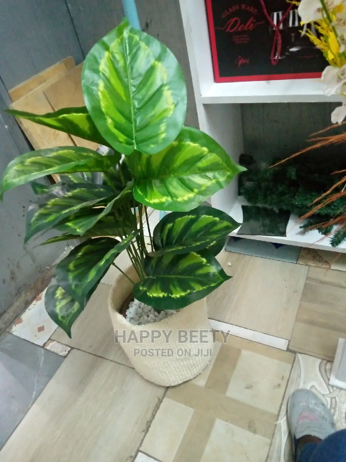 Green Artificial Plants