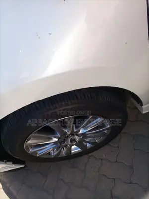 Toyota Harrier 2.0 2015 White