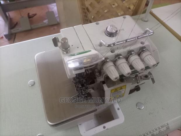 Brand New Overlock Machine - thumbnail 2