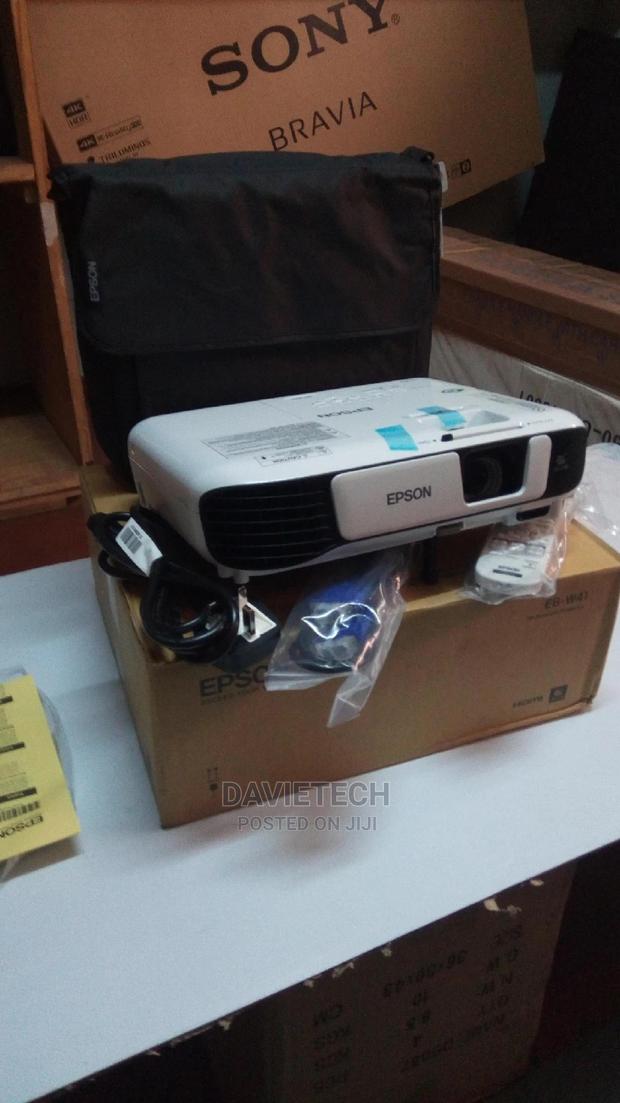 Epson Eb W06 Projector - thumbnail 2