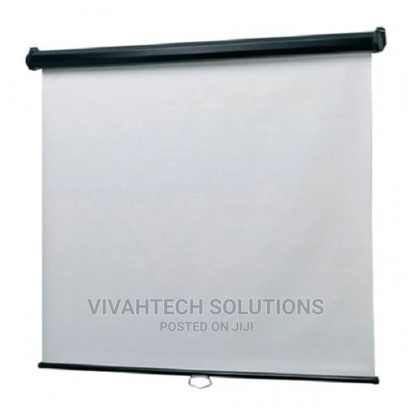 Lightwave Manual Projector Screen 70" by 70" (180cm by 180cm - main view