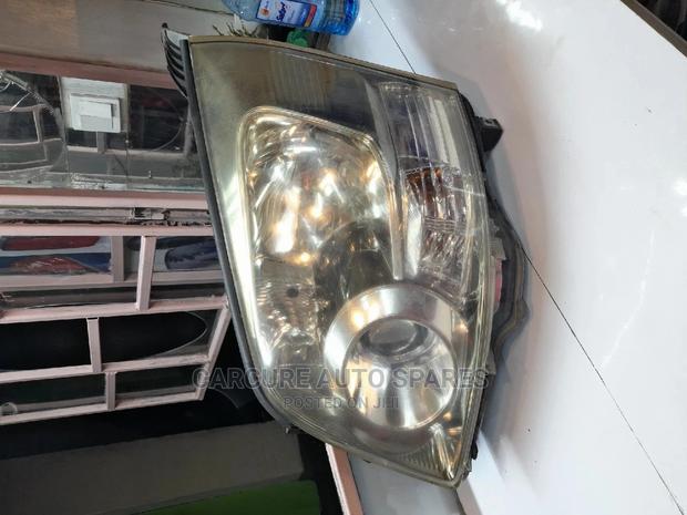 Noah 2008 2010 Headlight Xenon - main view