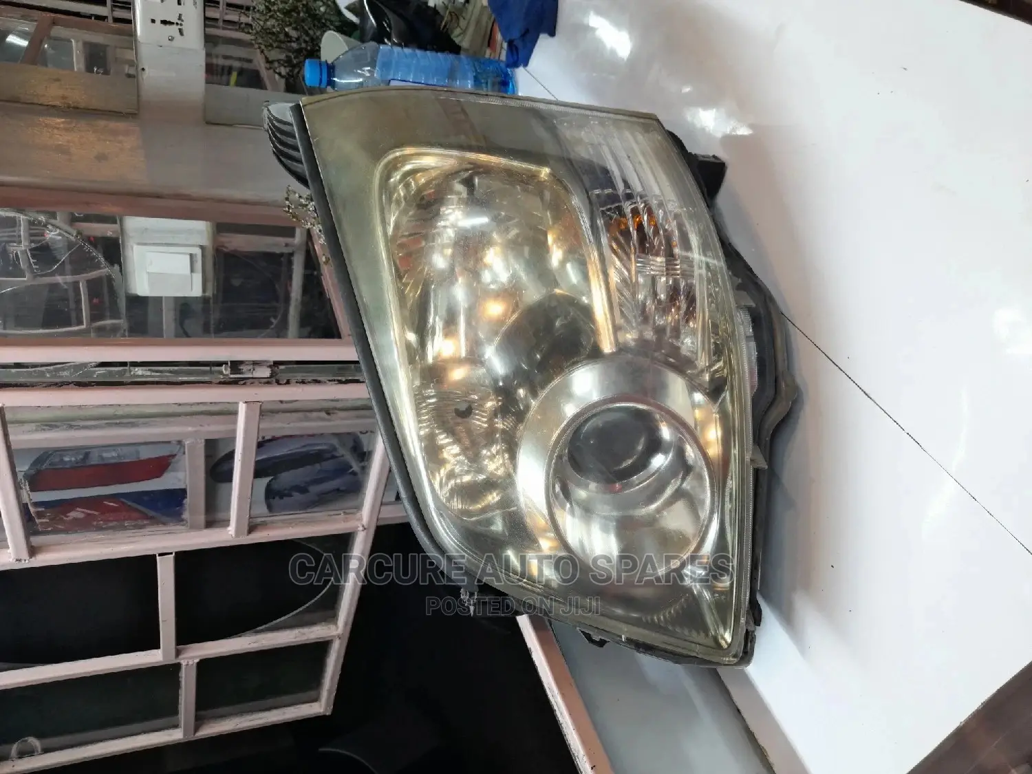 Noah 2008 2010 Headlight Xenon