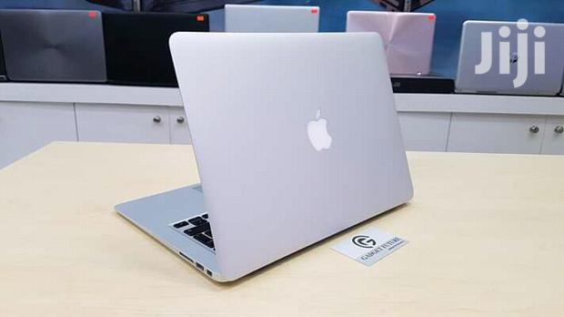 Laptop Apple MacBook Air 8GB Intel Core i5 SSD 256GB - thumbnail 3