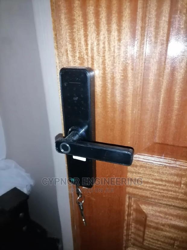 Office Locks With Fingerprints and Password - main view