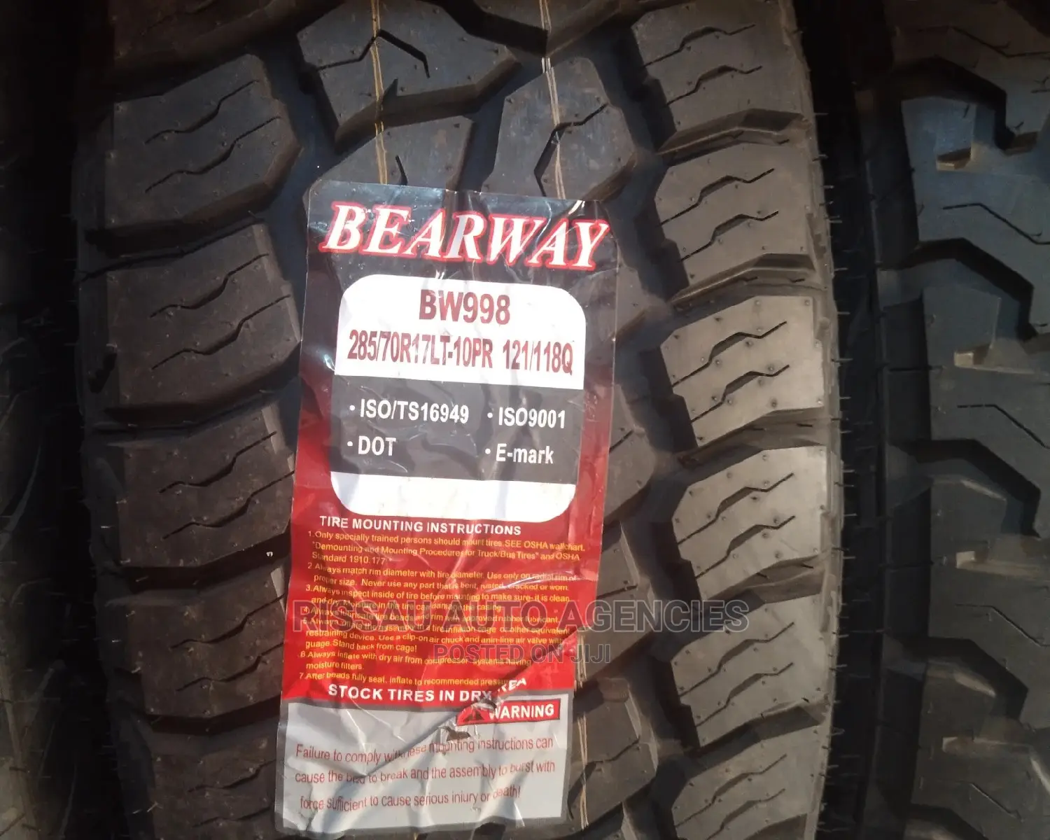 285/70 R 17 Bearway AT Tyres