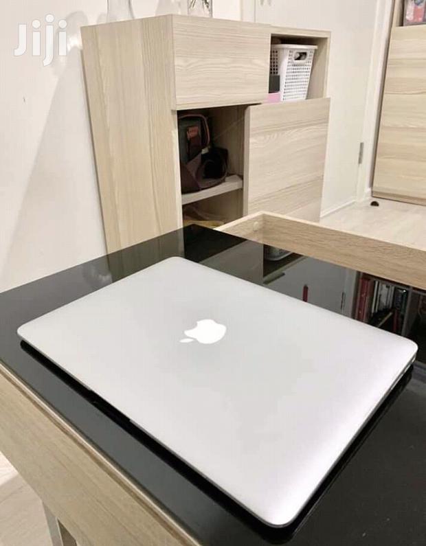 Laptop Apple MacBook Air 8GB Intel Core i5 SSD 256GB - thumbnail 3