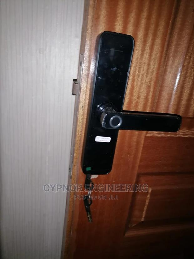 Locks With Passwords - main view