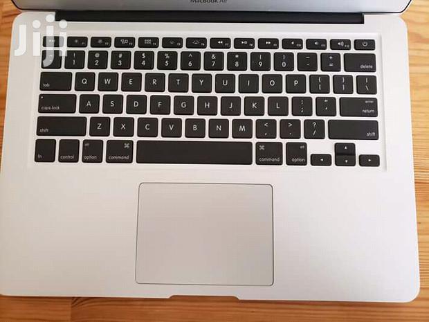 Laptop Apple MacBook Air 8GB Intel Core i5 SSD 256GB - thumbnail 3