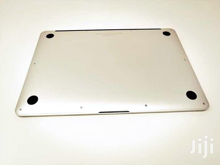 Laptop Apple MacBook Air 8GB Intel Core i5 SSD 256GB