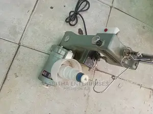Sewing Machine /Bag Closers