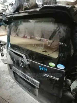 Honda Stepwagon Boot 2014