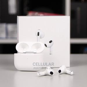 Apple Airpods 3 - main view