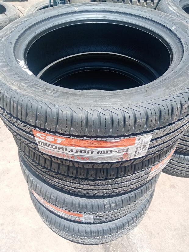 225/55r18 Cst Tyre (Medallion Md-51 - thumbnail 2