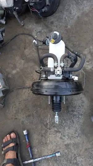 Brake Booster Hilux Vigo Revo