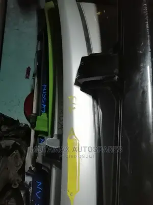 Note E12 Roof Cut