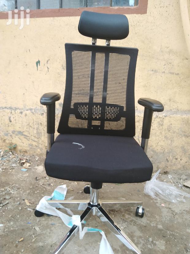 Executive Orthopedic Office Chair. - thumbnail 3