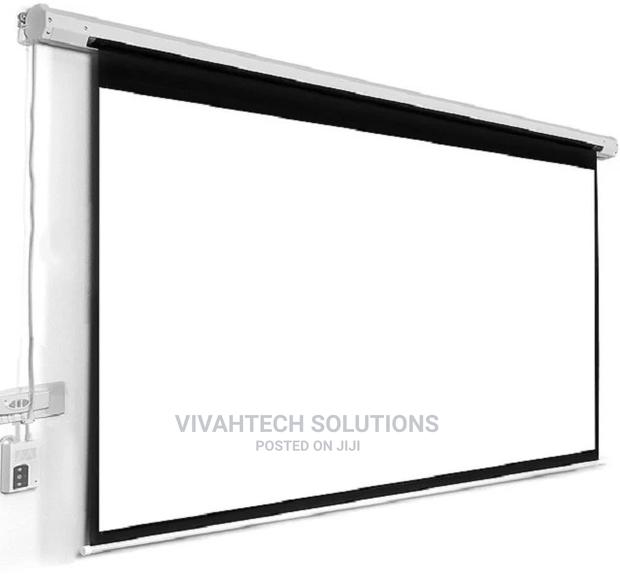 Electric Projector Screen 200 by 200 - main view