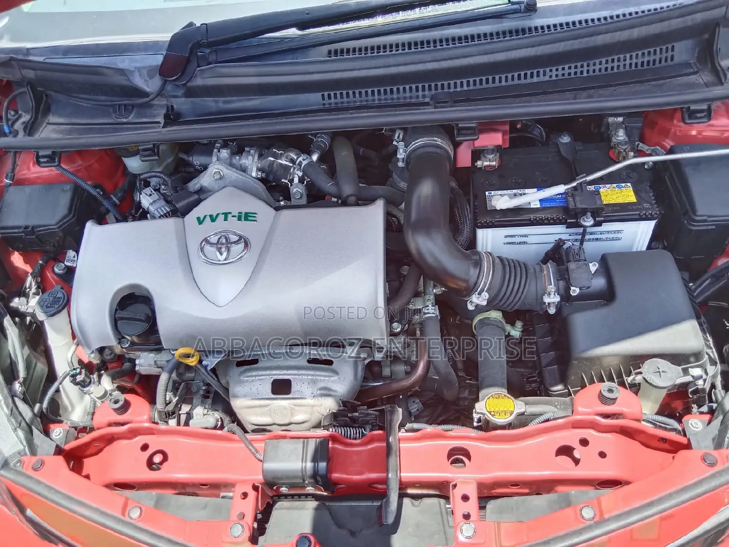 Toyota Vitz 1.3 AWD 5dr 2015 Red