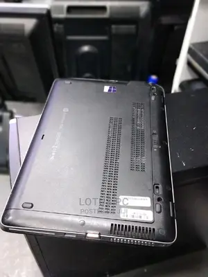 Laptop HP EliteBook 820 G3 4GB Intel Core I5 SSD 500GB