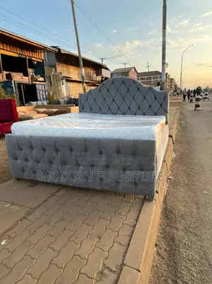 6/6 Modern Bed