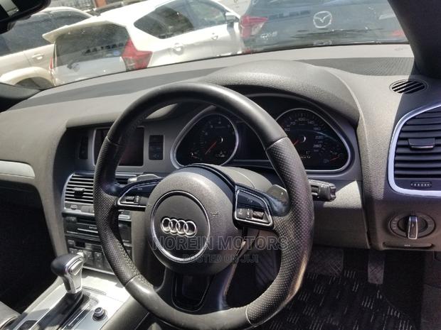 Audi Q7 2016 Black - thumbnail 6