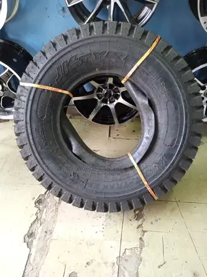 7.50-16 Jktyre Lug