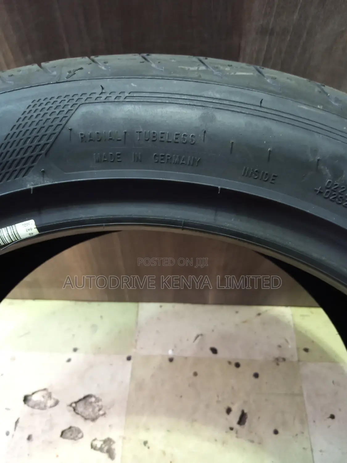 255/45r18 Goodyear Tyre