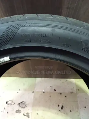 255/45r18 Goodyear Tyre