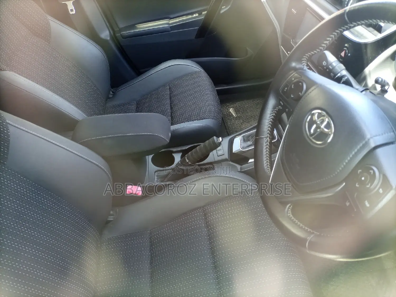 Toyota Auris 2015 Off White